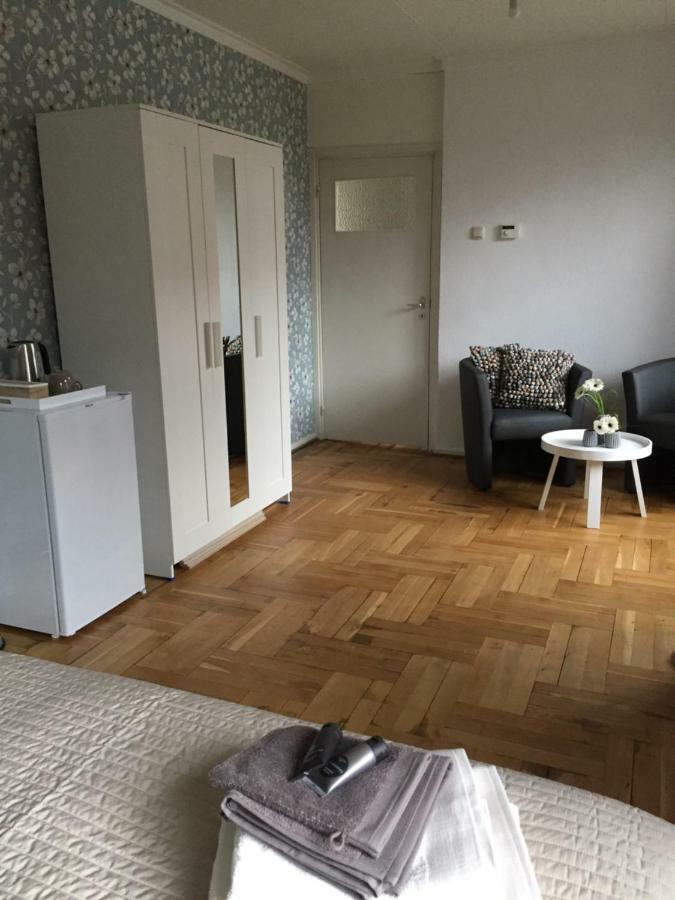 Bed And Breakfast Loft24 Heerlen Exterior foto