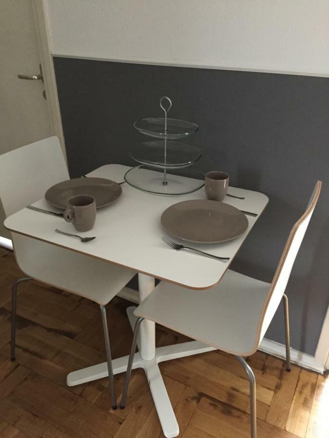 Bed And Breakfast Loft24 Heerlen Exterior foto